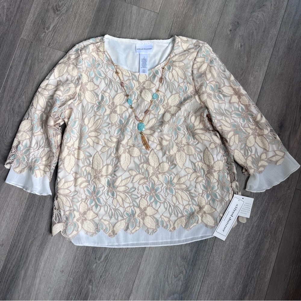Alfred Dunner Floral Lace Top - Cream and Blue
